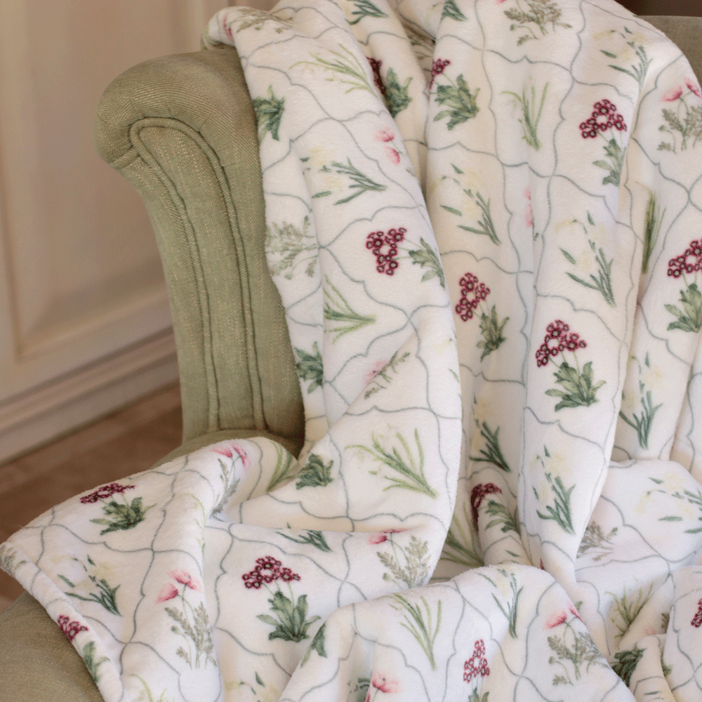 Floral Trellis Luxe Blanket
