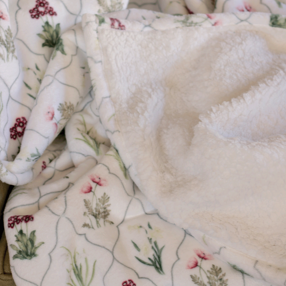 Floral Trellis Luxe Blanket