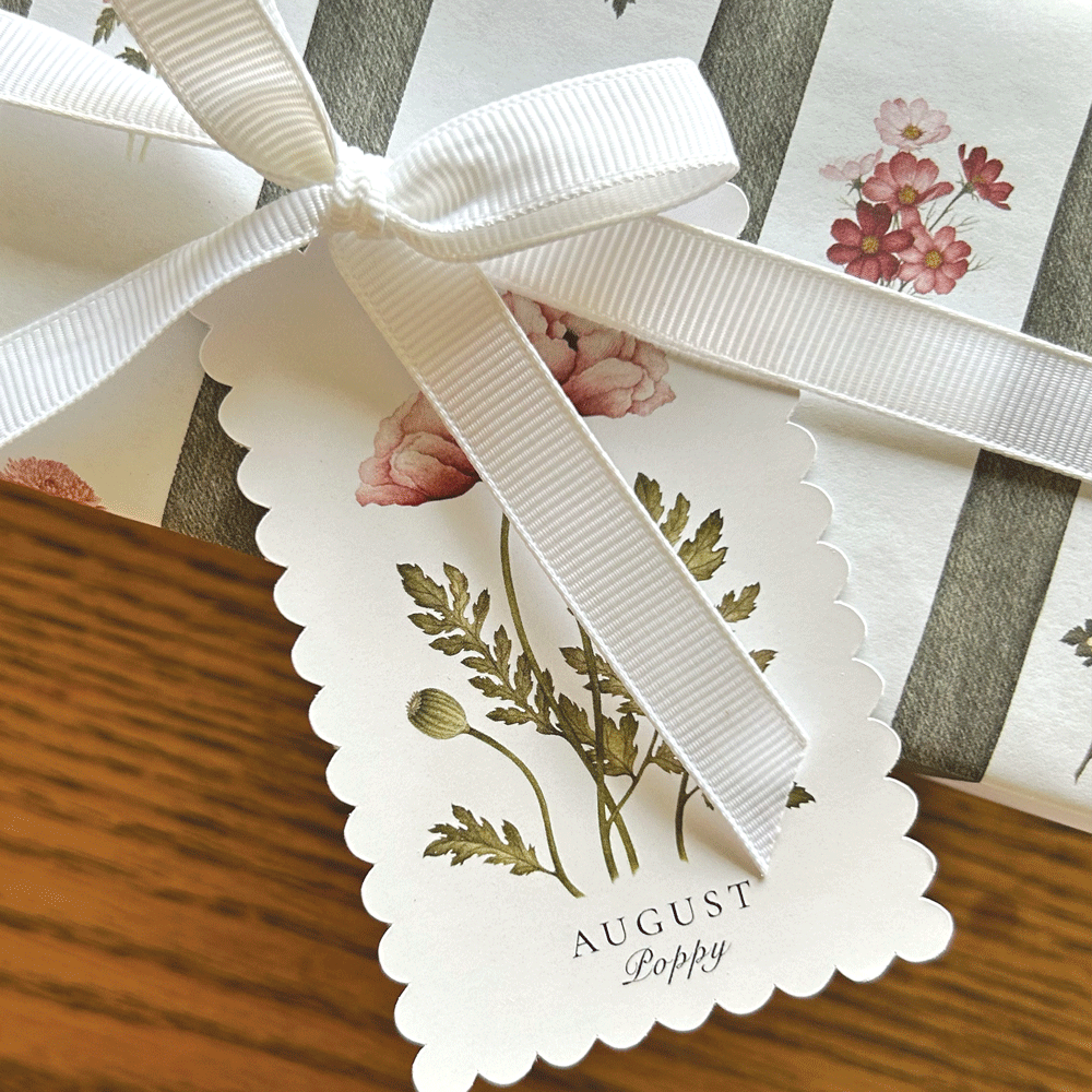 Scalloped Birth Flower Gift Tags (set of 12)