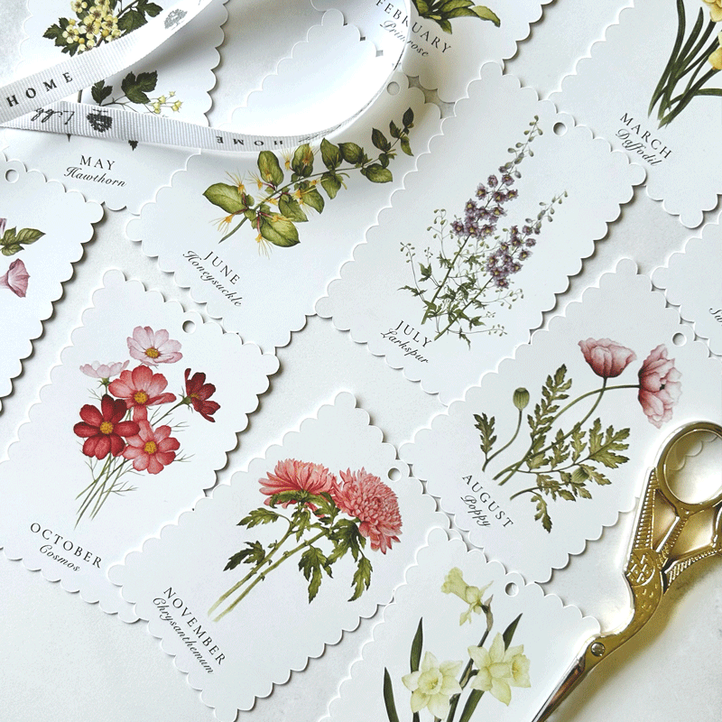 Scalloped Birth Flower Gift Tags (set of 12)