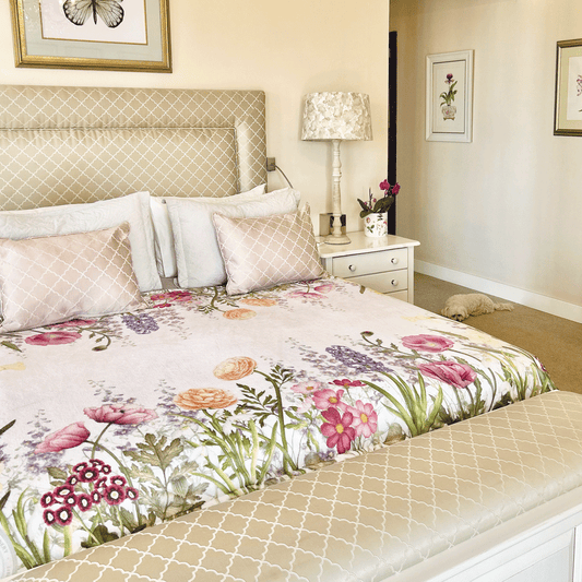 English Country Garden Luxe Blanket Throw - Medium