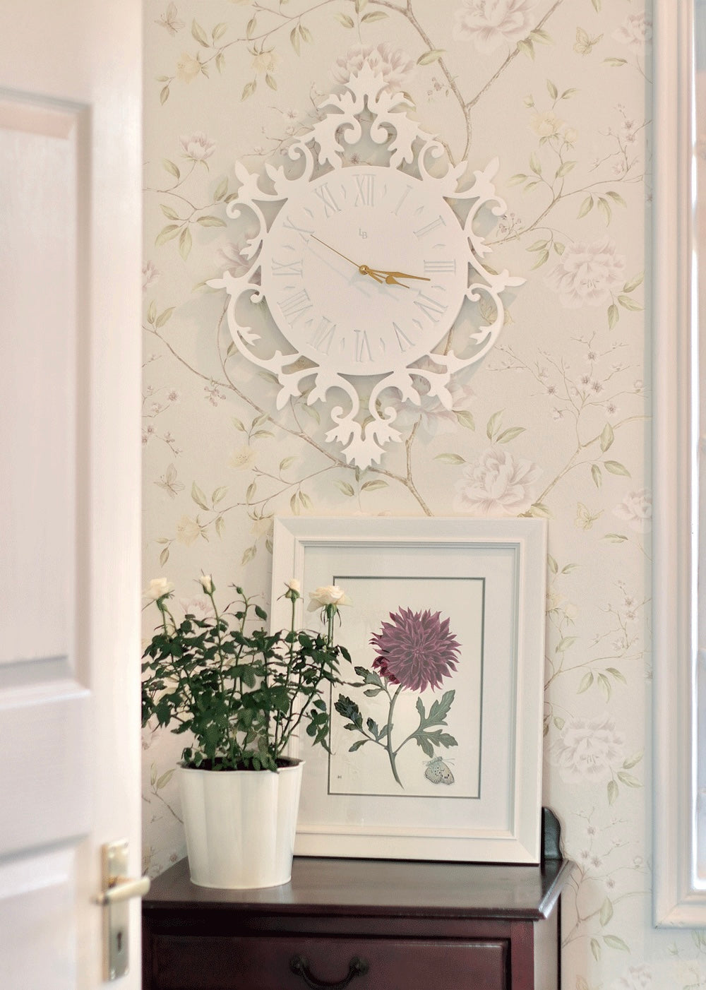 Filigree Wooden Wall Clock